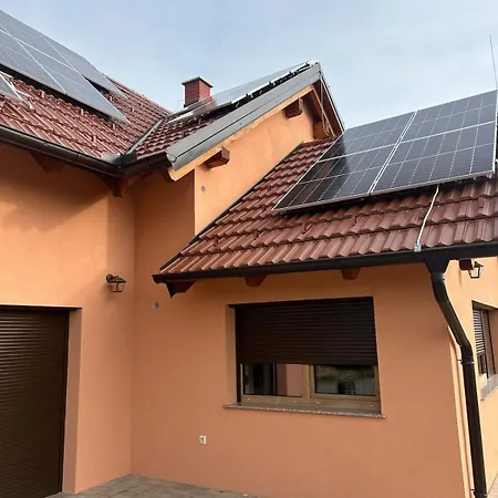 Semesterbostad Ana&borl House