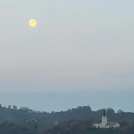 Semesterbostad Ana&borl House